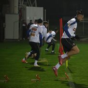 Radu Drăgușin a revenit la antrenamentul României / sursă foto Instagram @radudragusin3