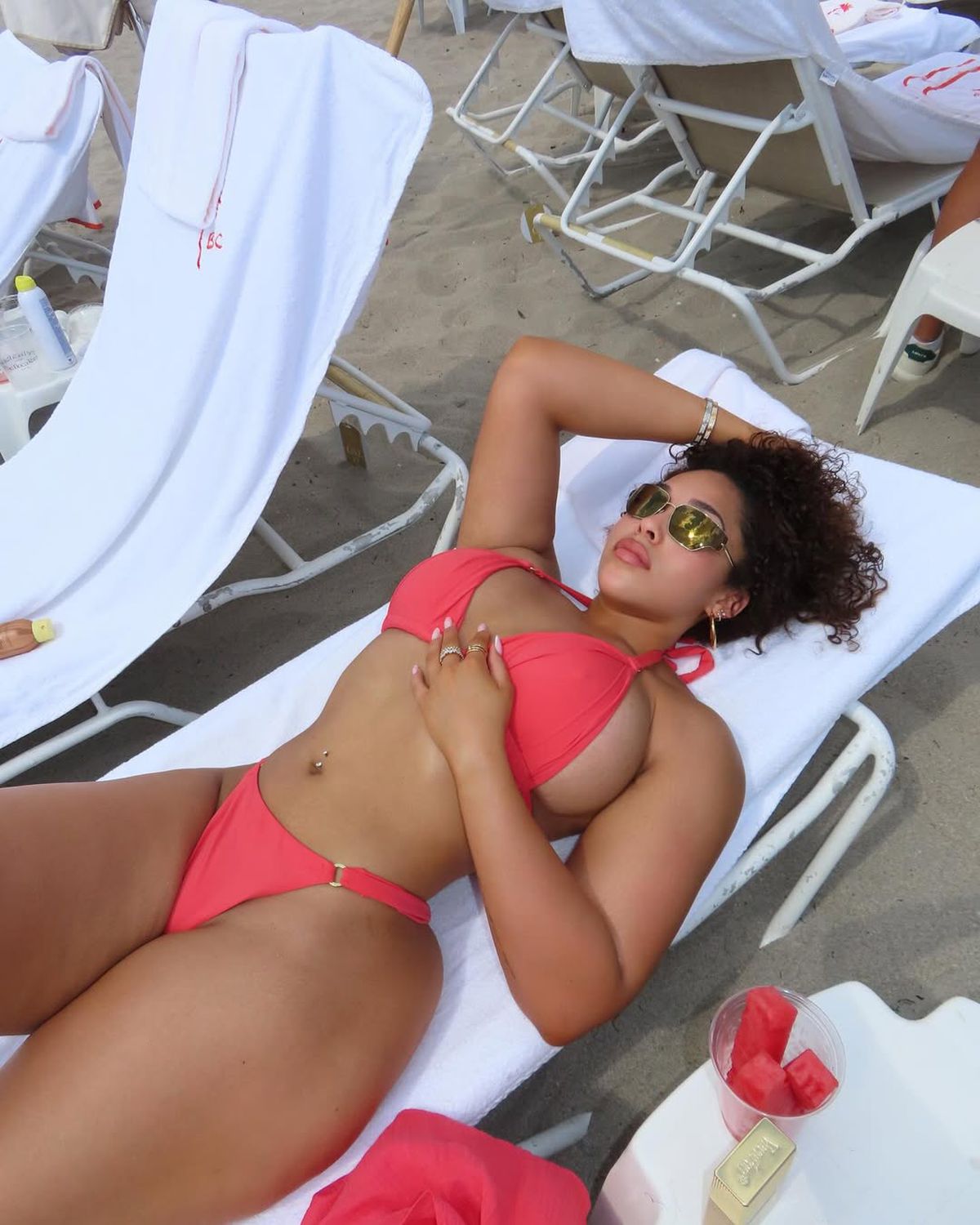 Vedeta din New York s-a logodit cu o influenceriță celebră » Moment unic pe acoperiș