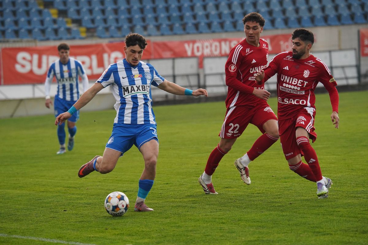 FC Botoșani, victorie în derby-ul Moldovei cu Poli Iași! Cum s-a încheiat meciul amical care a durat două ore