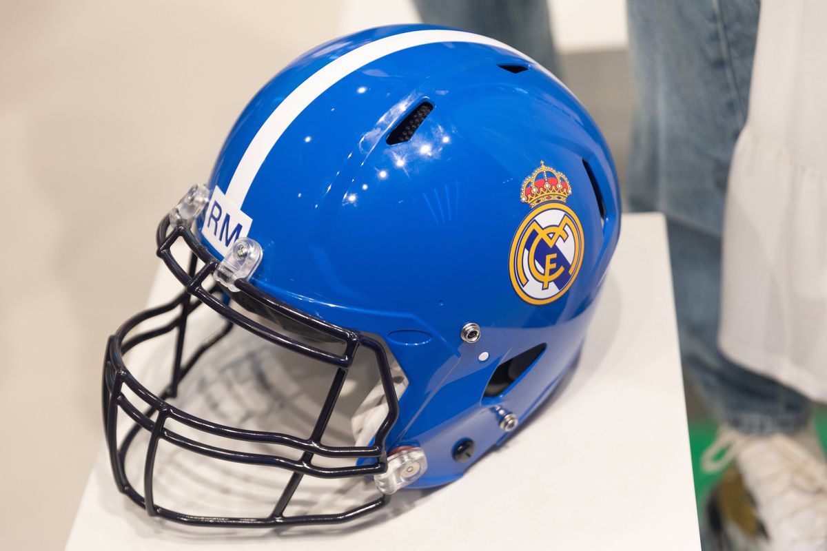 UEFA ia în calcul organizarea unei finale de Champions League pe noul Bernabeu! Arena remodelată a impresionat după găzduirea primului meci NFL din Spania