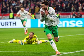 Povestea lui Troy Parrott: cine este noul erou al Irlandei » Lansat de Mourinho, împrumutat la mai multe echipe și star în Olanda