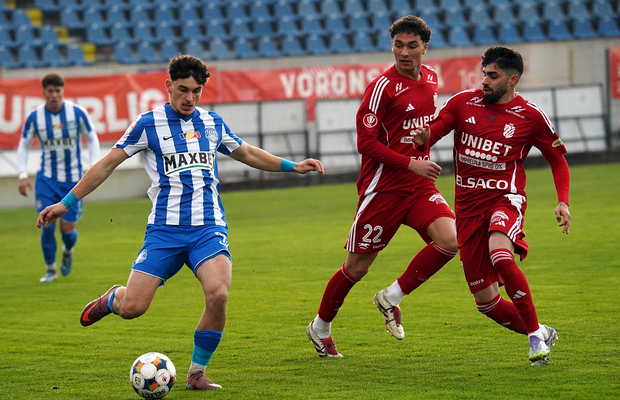 FC Botoșani, victorie în derby-ul Moldovei cu Poli Iași! Cum s-a încheiat meciul amical care a durat două ore