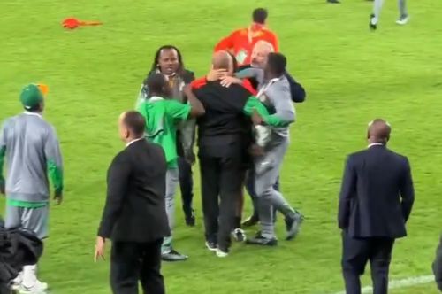 Eric Chelle a sărit la bătaie cu adversarii de la RD Congo / Foto: Captură X