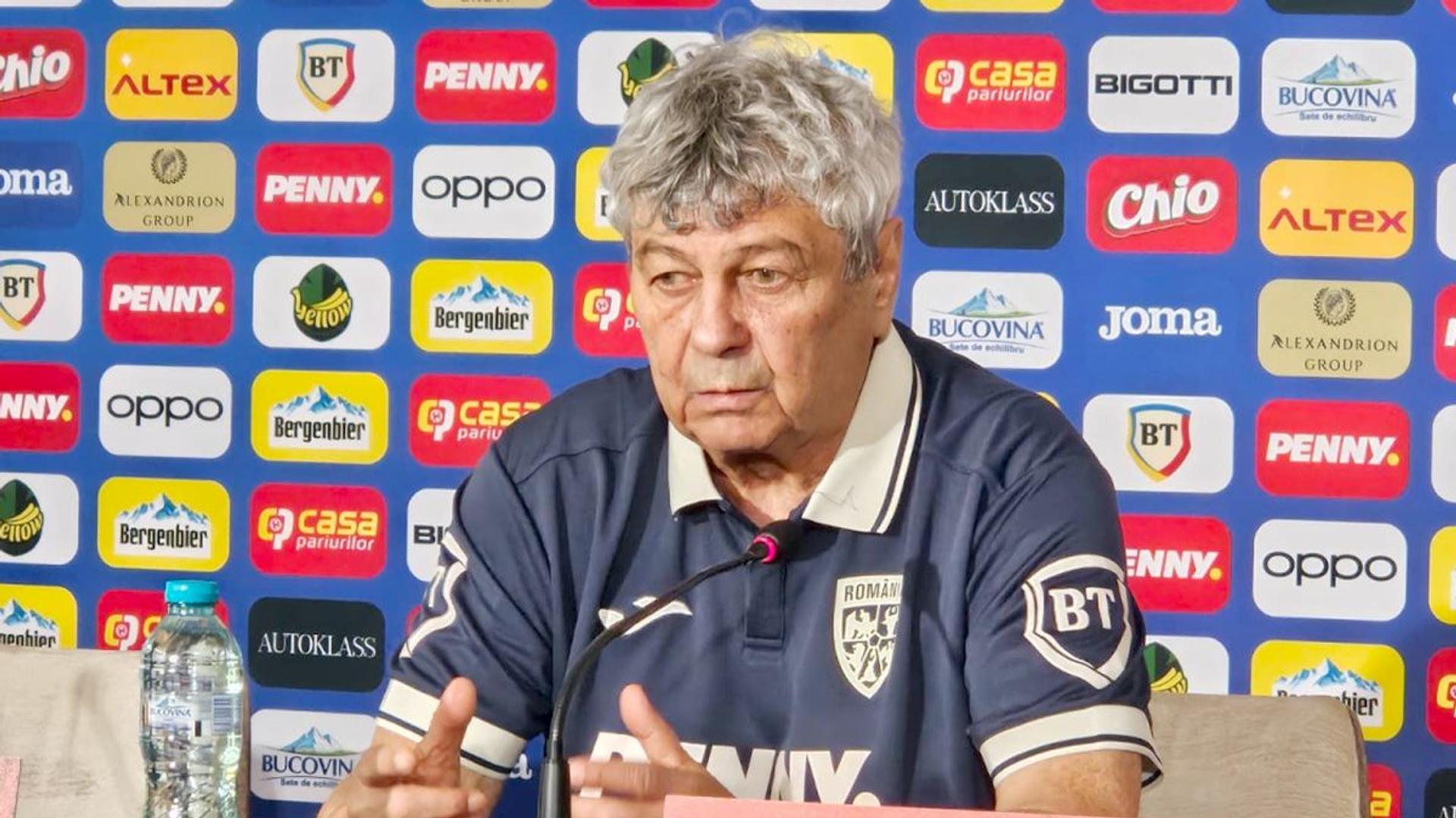 Selecționerul Mircea Lucescu prezentând lista preliminară a jucătorilor stranieri România pentru baraj Turcia România din martie 2024. | sursa foto: Gazeta Sporturilor