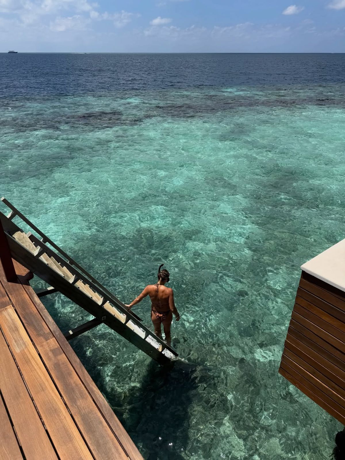 Aryna Sabalenka face SENZAȚIE în vacanța de vis din Maldive: a înotat cu rechinii