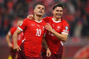 Elveția a anunțat lotul pentru Campionatul Mondial » Fotbalistul lui Chivu, printre vedete