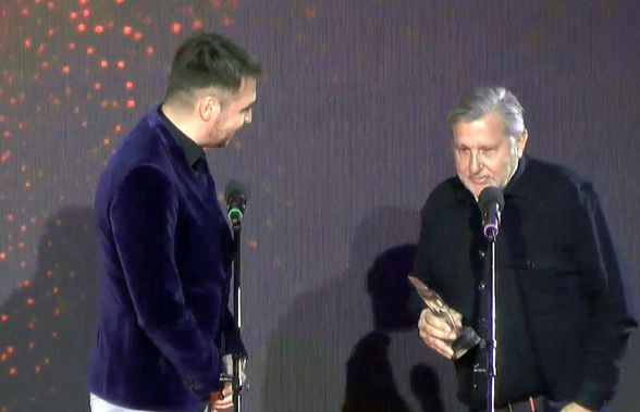 GALA GSP 2019 // VIDEO Ilie Năstase, manifest pe scenă, în momentul primirii trofeului „Legendă GSP”: „Să-i dăm foc legii și să facem una nouă!”