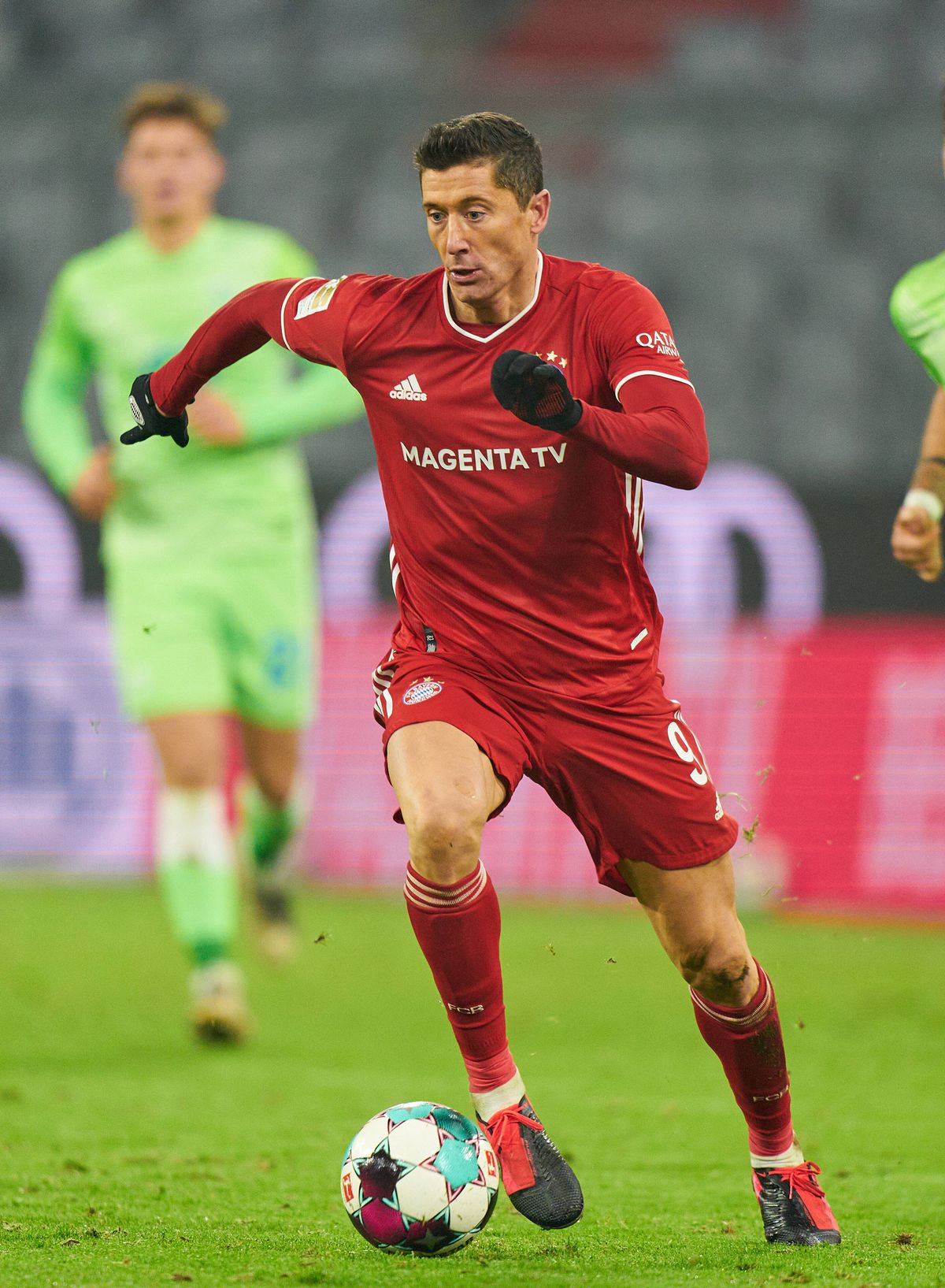 FOTO. Lewandowski, un an fantastic: a depășit 250 de goluri în Bundesliga! Diseară va fi ales jucătorul anului de FIFA