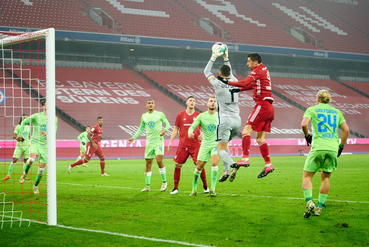 FOTO. Lewandowski, un an fantastic: a depășit 250 de goluri în Bundesliga! Diseară va fi ales jucătorul anului de FIFA