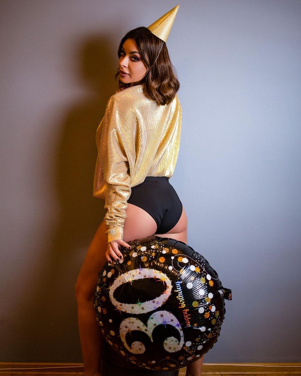 FOTO Natalia Mateuț, fotografii provocatoare de ziua ei: „Mă simt femeie și mai stăpână pe mine”