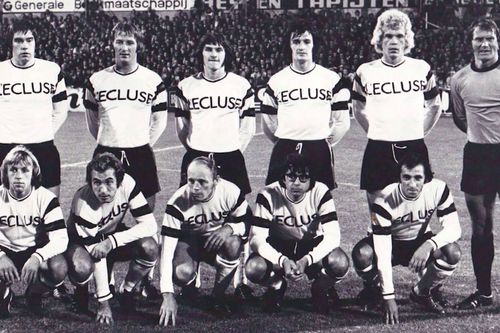 Echipa RWD Molenbeek, campioană în 1975 // Foto: alanbreugelmans.be