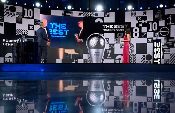 Robert Lewandowski, cel mai bun fotbalist al sezonului, în gala „The Best FIFA”! Cum au votat românii: Rădoi l-a ales pe Bielsa