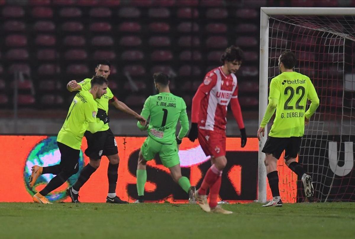 Aleix Garcia e la capătul răbdării: „Am refuzat mai multe echipe. Îmi place să merg până la capăt, dar totul devine mai dificil”