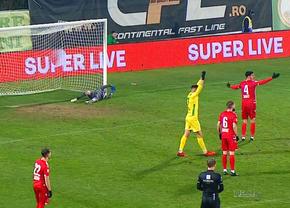 O eroare tactică din CS Mioveni - Dinamo l-a scos din sărite pe Ianis Zicu: „E haotic tot ce se întâmplă acolo!”