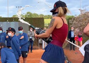 Andreea Prisăcariu, mesaj pentru Deian Sorescu, după ce a fost dezbrăcat de suporterii lui Dinamo: „Nu ucideți câinii”
