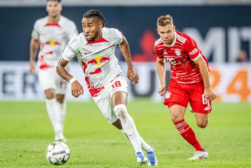 La balon, Christopher Nkunku // sursă foto: Imago Images