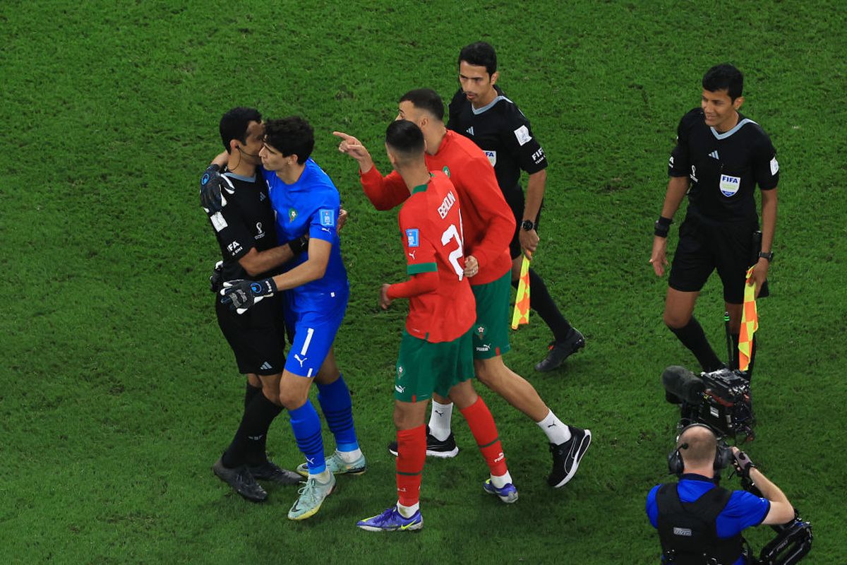 Și Hakimi a izbucnit după finala mică a Mondialului! S-a luat de arbitru și de Gianni Infantino: „FIFA a vrut să ștergem imaginile”