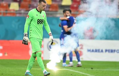 Derby-ul cu CSA poate fi fatal! Dinamo, amenințată pentru o datorie de 40.000 de euro: „Solicităm deschiderea procedurii de faliment”