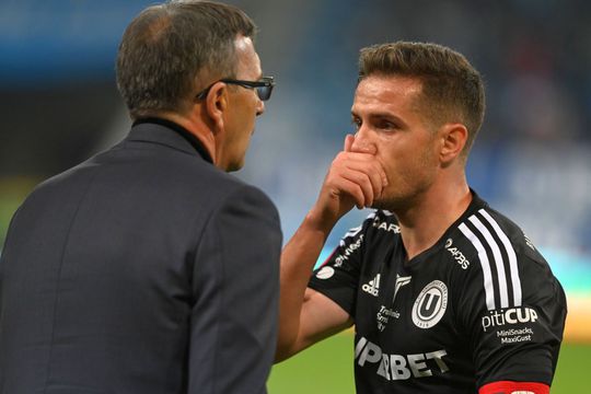 La finalul partidei Sepsi - U Cluj 2-1 din etapa #21 a Superligii, Alex Chipciu (33 de ani) și-a criticat colegii, dar s-a declarat nemulțumit și de maniera de arbitraj a „centralului” Iulian Dima.