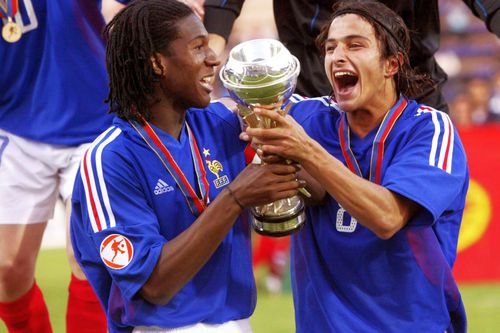 Steven Thicot (în stânga) a fost căpitanul francezilor la triumful din 2004 / Sursă foto: Imago Images