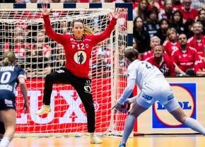 Franța - Norvegia, finala de vis a Campionatului Mondial de handbal feminin » 37 de goluri marcate în prima repriză
