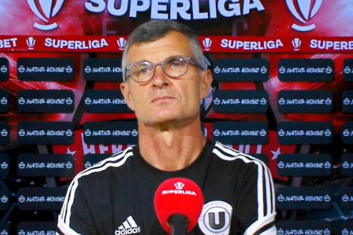 Ovidiu Sabău (55 de ani), antrenorul Universității Cluj, a declarat că înfrângerea cu Oțelul Galați, scor 0-1, este una care îi aduce cu picioarele pe pământ.