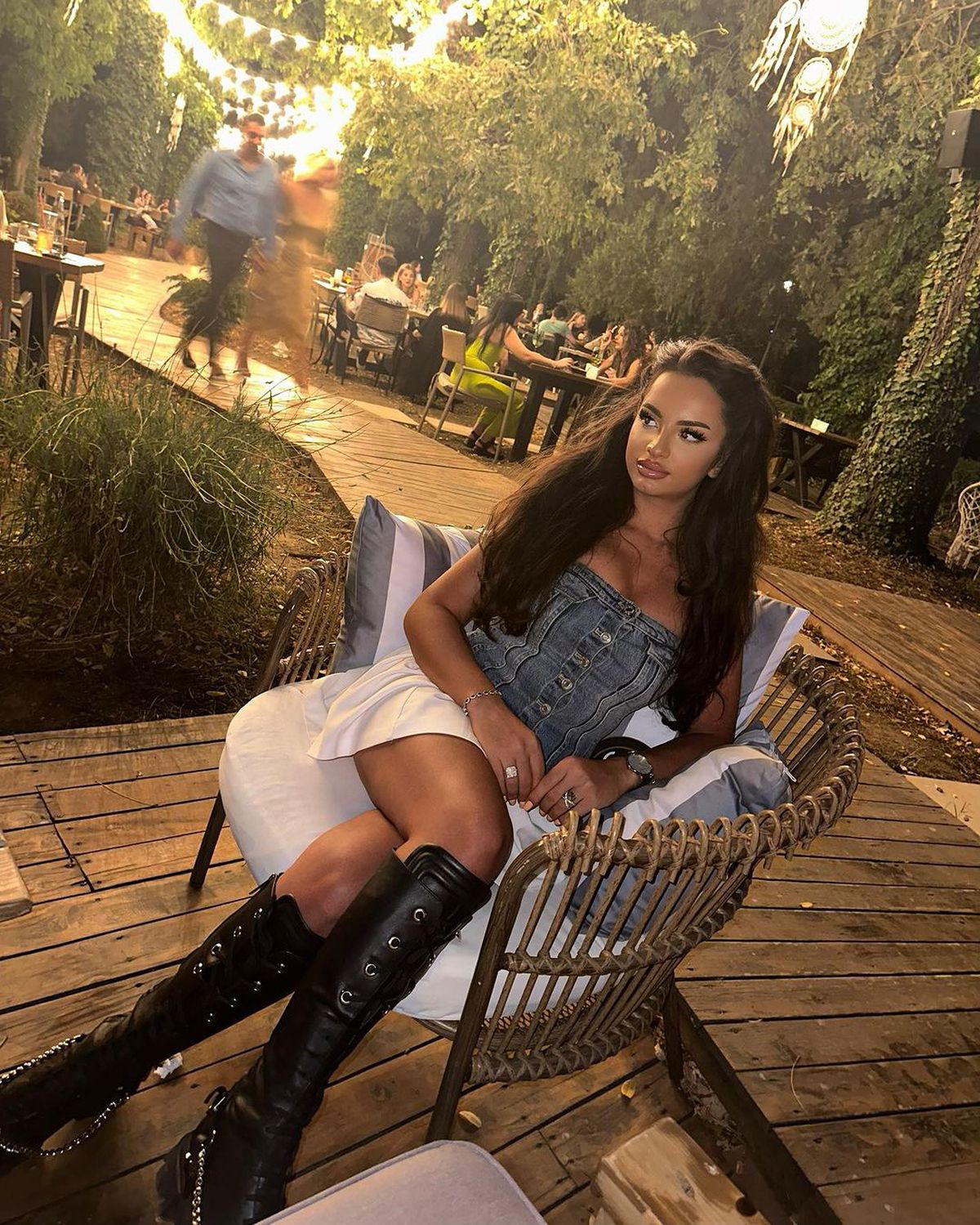 Lorena îți taie răsuflarea în „vulcanul” din Giulești! „Drogul acesta vişiniu m-a cuprins”