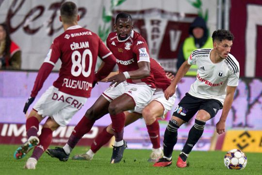 Atacantul Juvhel Tsoumou a plecat de la Rapid
