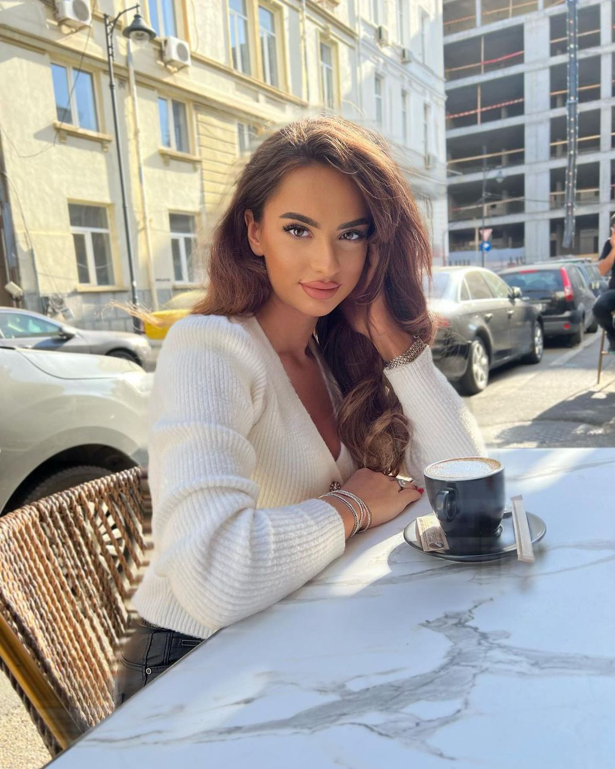 Lorena îți taie răsuflarea în „vulcanul” din Giulești! „Drogul acesta vişiniu m-a cuprins”