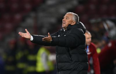 Dan Petrescu și-a strigat nemulțumirea în conferință: „Nu e nimic pozitiv!”