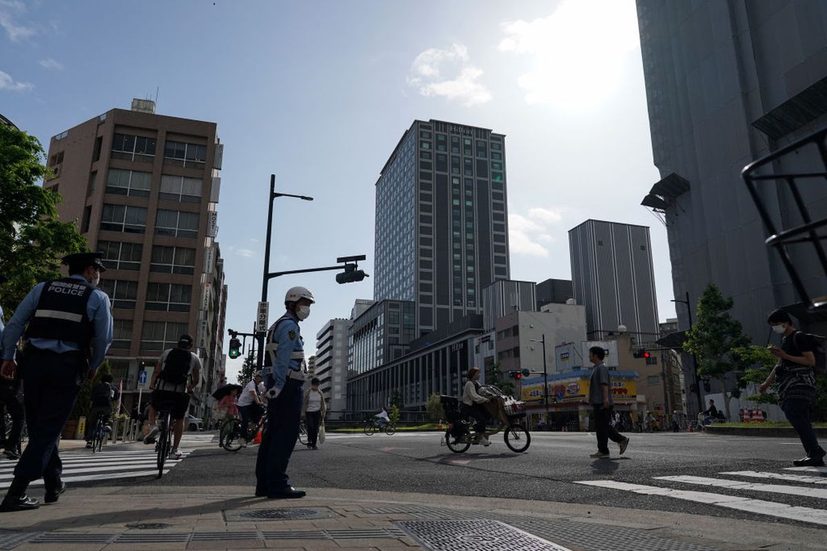 După ani de așteptare, japonezii au ridicat noul stadion de la Hiroshima » Imagini impresionante: ce reprezintă „zidul Căpitanului Tsubasa”