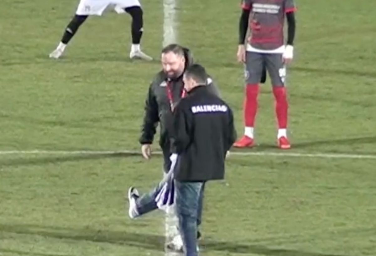 Nicolae Stanciu a dat lovitura de start la una dintre partidele din Cupa României