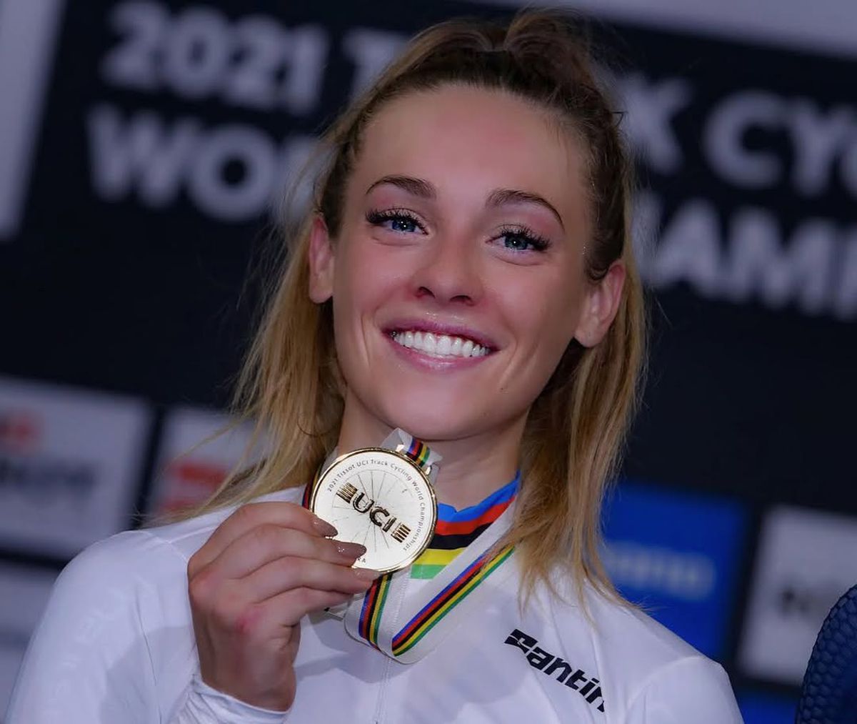 Plină de vânătăi » Sportiva le-a arătat fanilor în Marca rănile suferite: „Știu că după ploaie iese soarele”