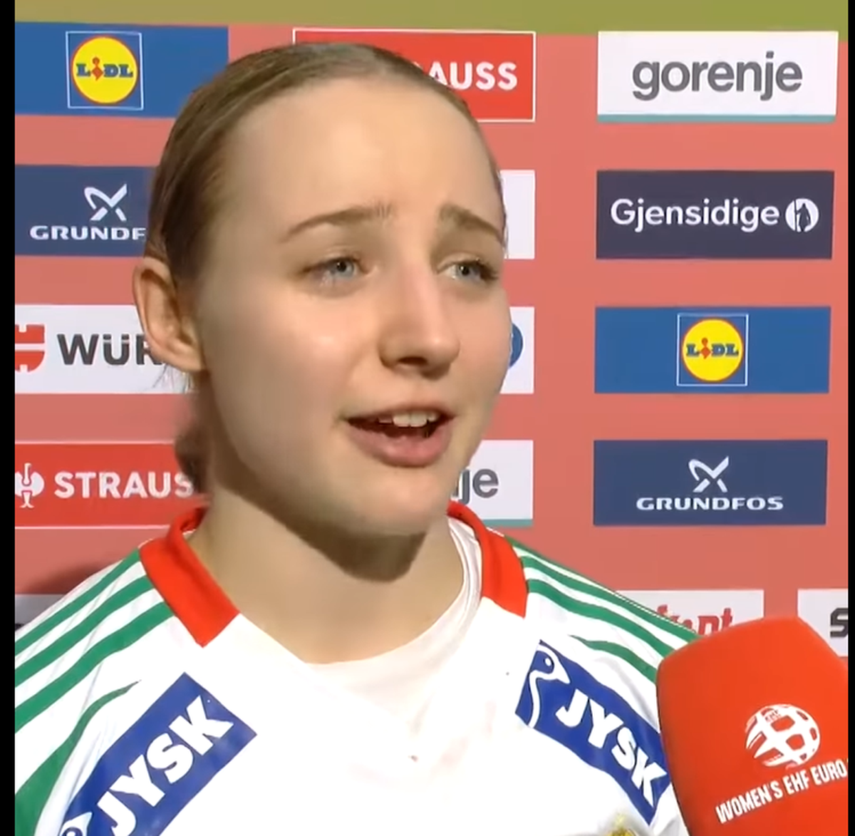 Duminică au scris istorie la Euro 2024 de handbal feminin, luni au dat examene la facultate: „La ora 08:00 am avut dreptul constituțional, la 10:00, economia”