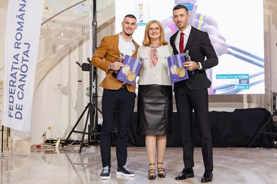 Sportivi de excepție, premiați la Gala Canotajului Românesc. Campionii s-au alăturat campaniei umanitare inițiate de Fundația Ringier pentru a-l ajuta pe Alex, bolnav de cancer, să strângă cei 250.000 de euro necesari imunoterapiei