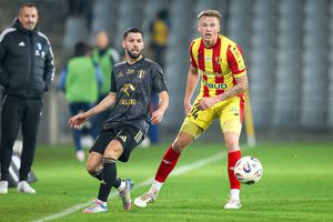 Cel mai NEBUN campionat din Europa! Diferență incredibilă de puncte între lider și ultimul loc