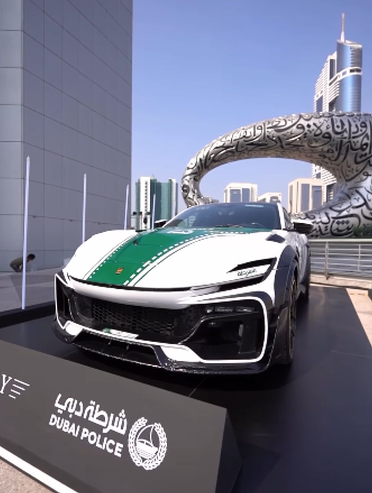 Ferrari Purosangue Mansory, mașina poliției din Dubai