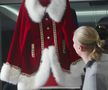 Îl recunoști? Unul dintre cei mai mari jucători din lume s-a transformat în Moș Crăciun, iar copiii l-au demascat: „Să-ți dea mingea și vom lua titlul”