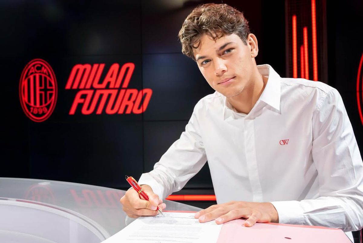 Matteo Duțu - Milan - carieră