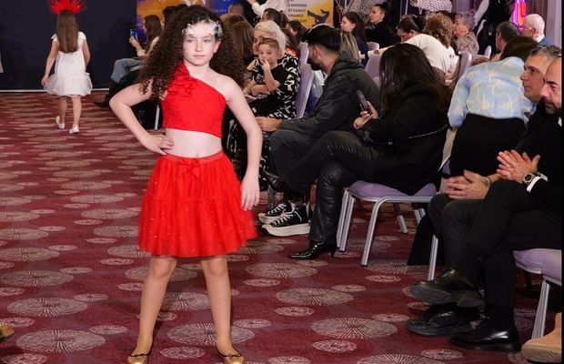 Copiii campionilor olimpici Alina Dumitru și Marius Urzică, vedete într-un show de modă: „Sunt uimit câte medalii a câștigat mama. O mai văd plângând!”