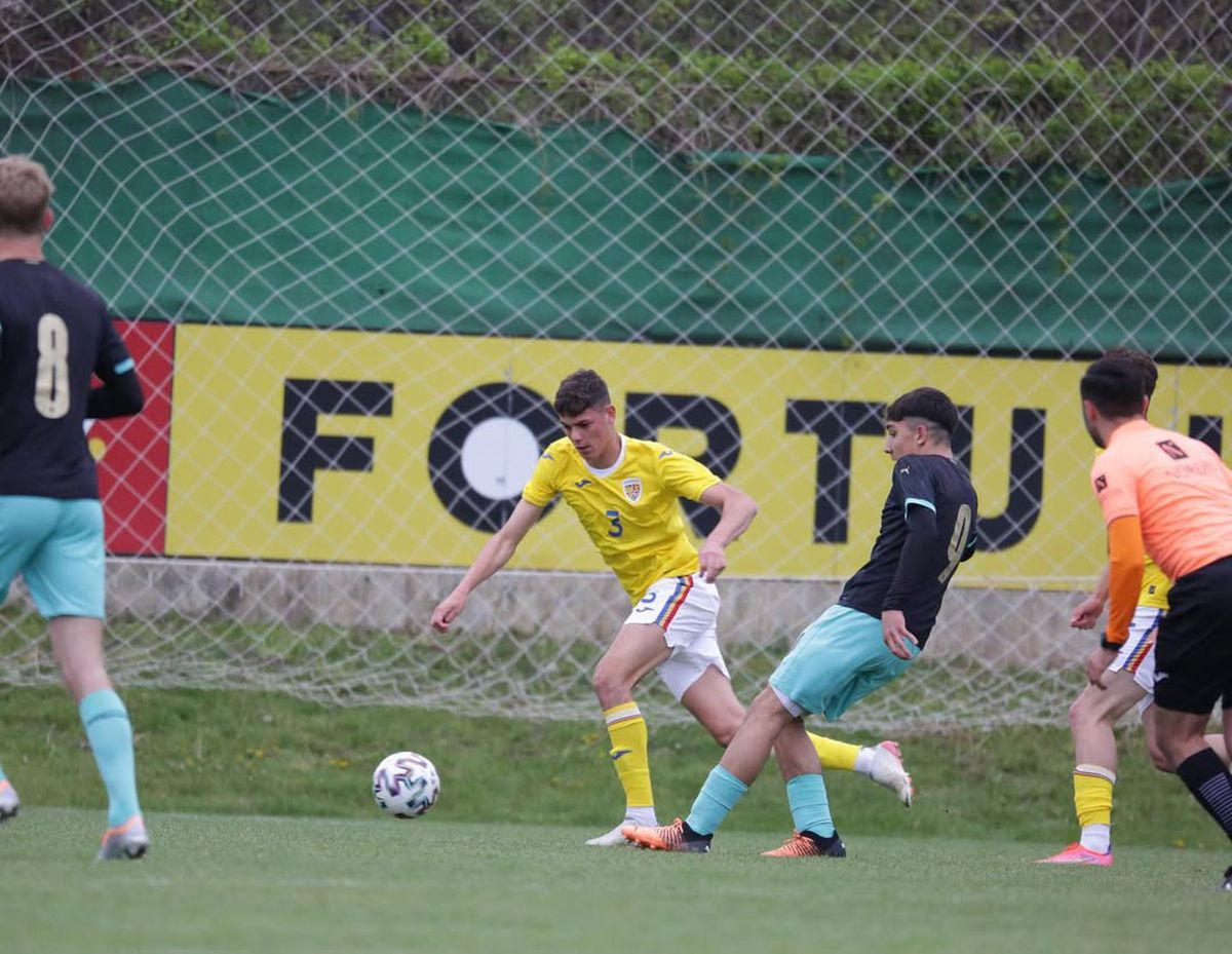 Matteo Duțu - Milan - carieră