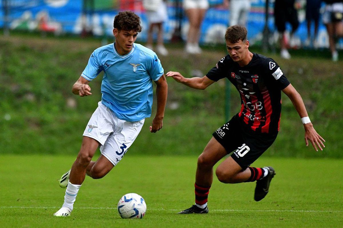 Matteo Duțu - Milan - carieră