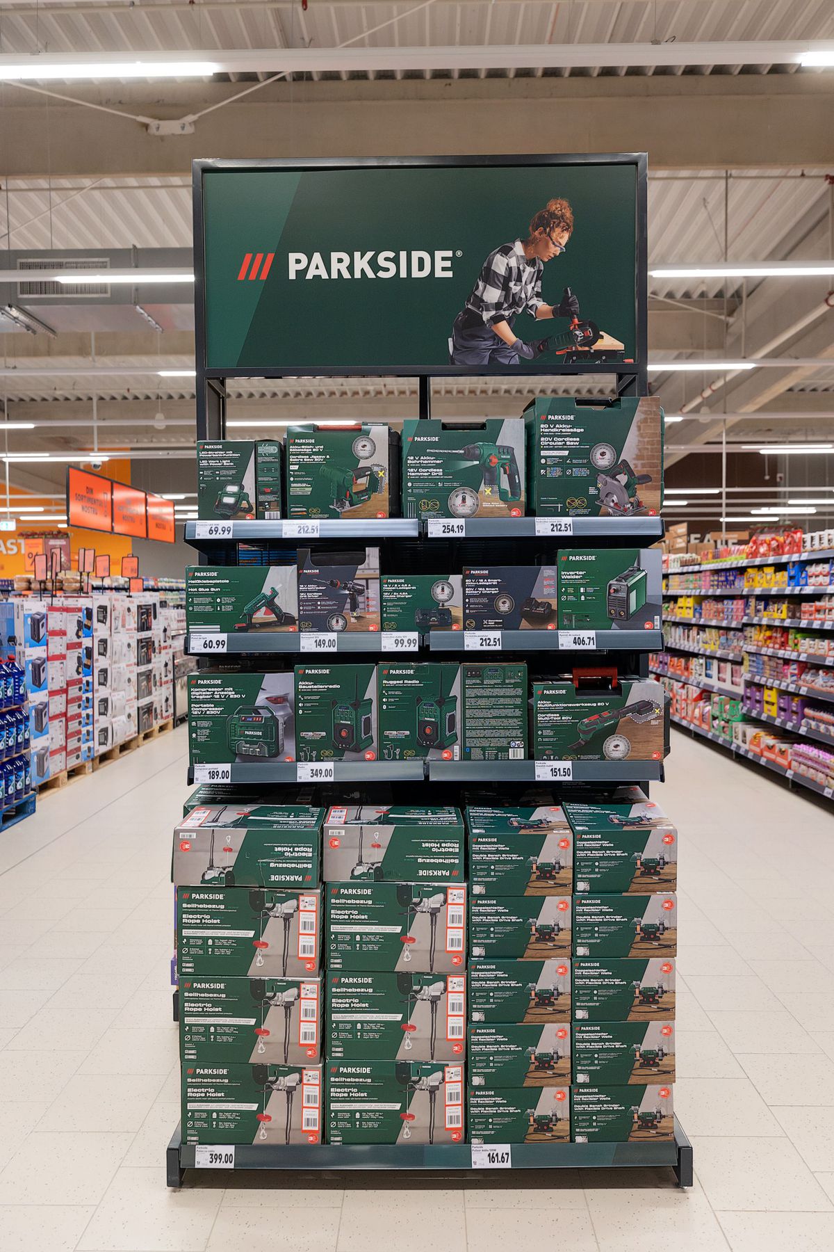 Kaufland continuă expansiunea și deschide al 26-lea magazin din București