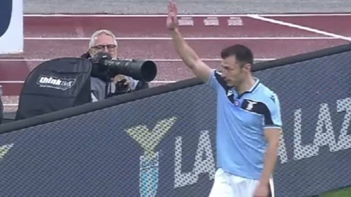 LAZIO - SAMPDORIA 5-1 // Recordul continuă: hat-trick Ciro Immobile! Ștefan Radu a ieșit accidentat