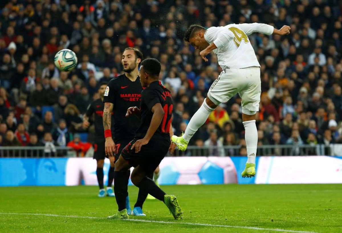 REAL MADRID - SEVILLA 2-1 // VIDEO+FOTO » Casemiro, eroul lui Real Madrid! Brazilianul a reușit prima „dublă” din carieră: pasă genială a lui Jovic