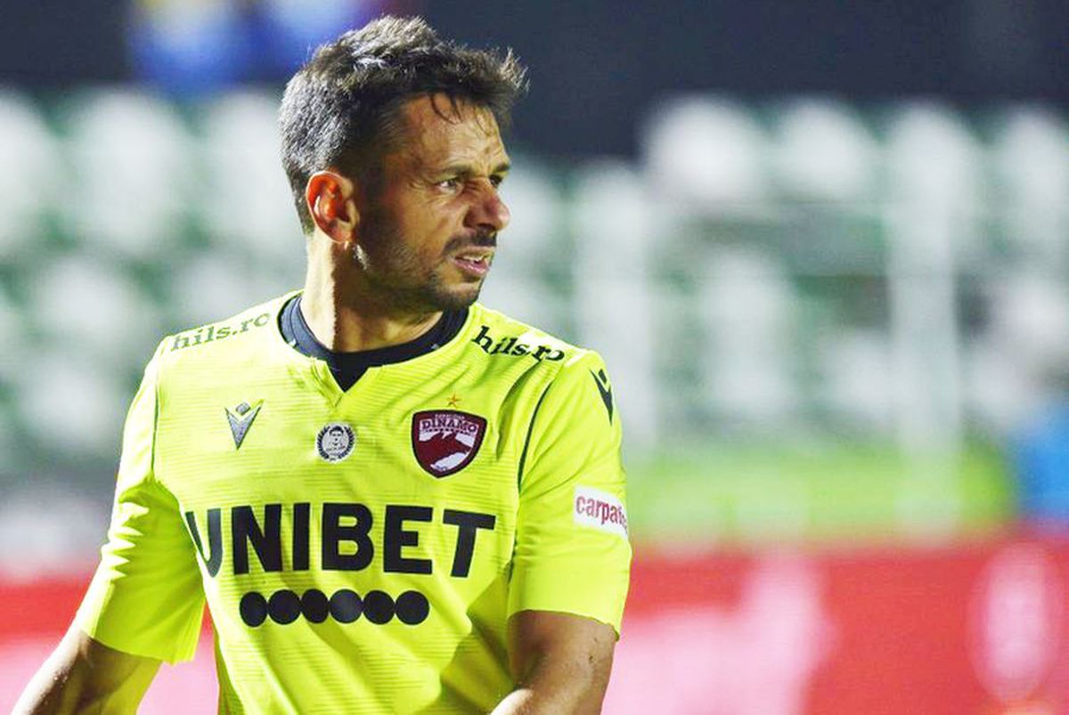 De necrezut! Jucătorul adus pe un salariu exorbitant de Dinamo a fost REFUZAT de locul 17 din La Liga 2!