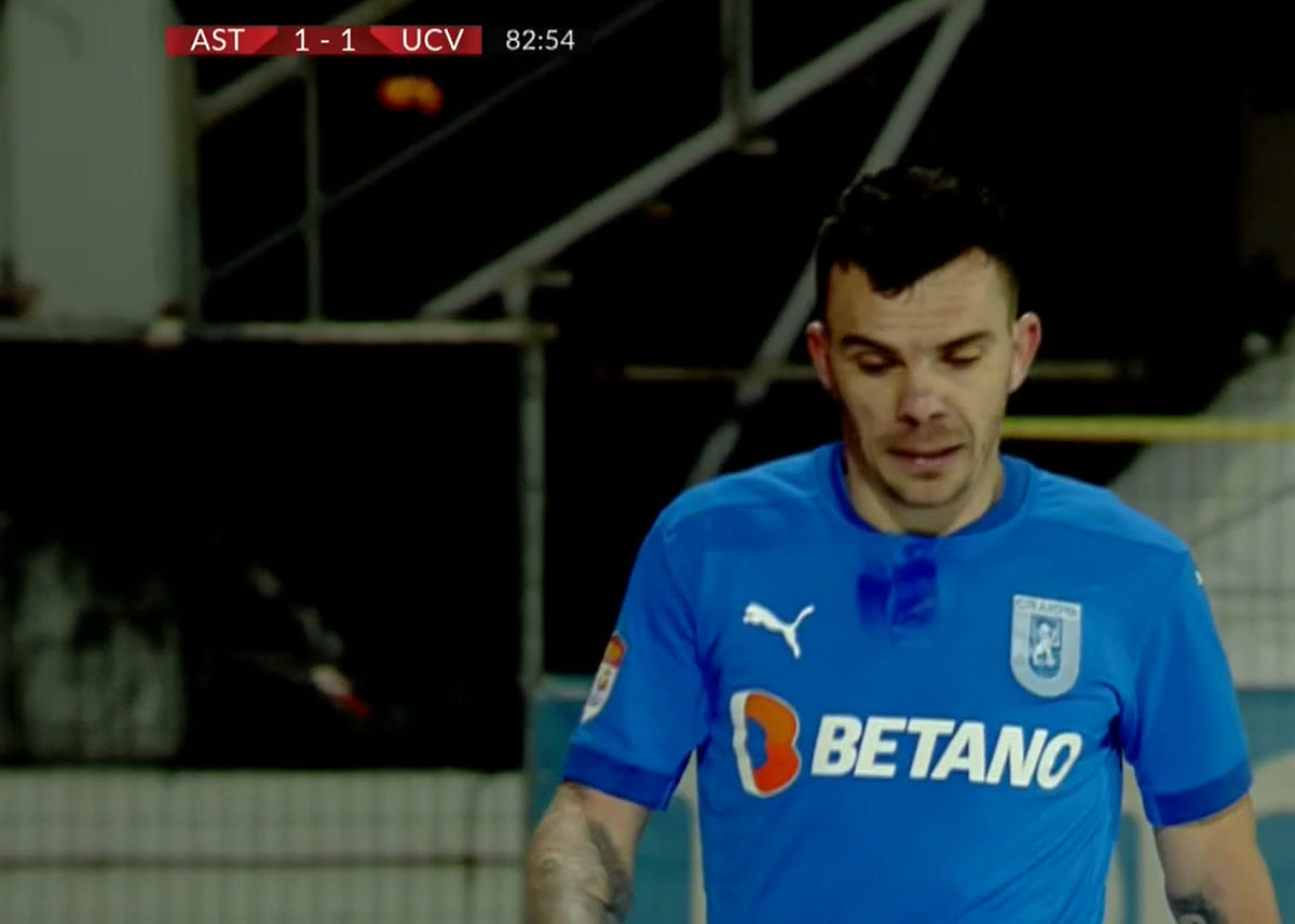 Astra - Craiova 1-1. Dan Nistor, nervos după ce a fost schimbat de Papură! Reacția mijlocașului