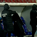 Astra - Craiova 1-1. Dan Nistor (32 de ani, mijlocaș central) nu a reacționat tocmai bine în minutul 83, când antrenorul Corneliu Papură a decis să-l schimbe cu Mihai Căpățînă.