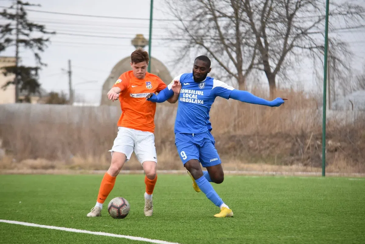 Un model în probe la fosta campioană a României » N-a nimerit din prima orașul: „Unde ești?!”