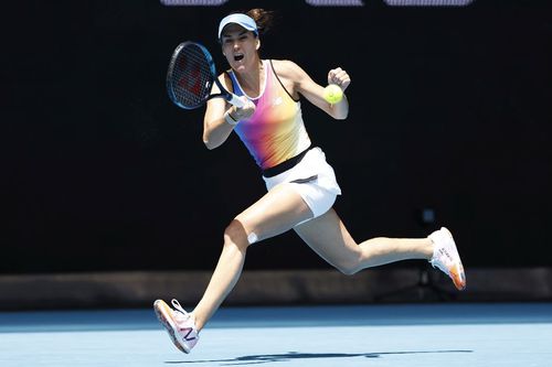 Sorana Cîrstea (31 ani, 30 WTA) a învins-o pe Mariam Bolkvadze (24 ani, 156 WTA), scor 6-3, 6-1, și s-a calificat în turul secund la Lyon